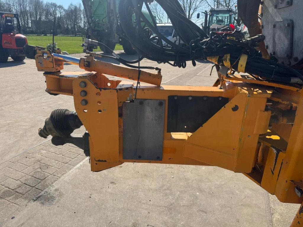 Veenhuis HDG 14 m3 14000 Liter vacuumtank Hondegang