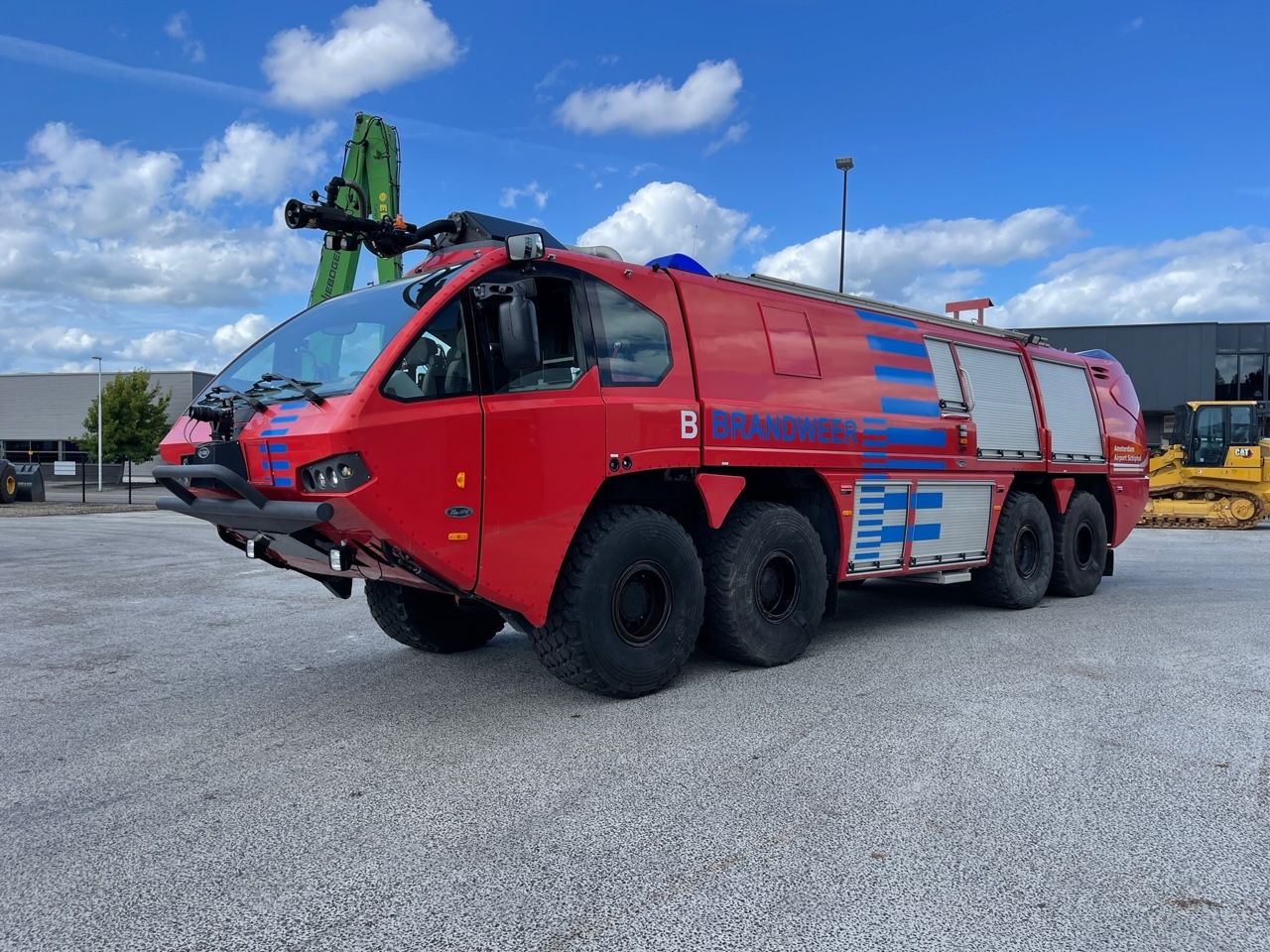 E-ONE Titan P6 HPR Crashtender Fire TRUCK