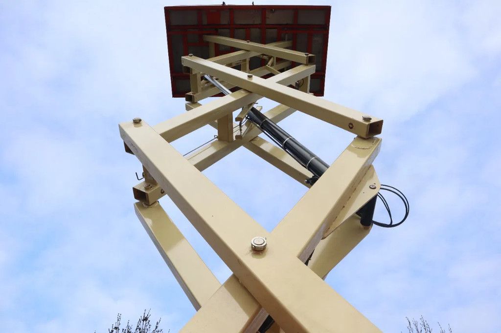 JLG 3394 RT | 12 METER | 1.020 KG