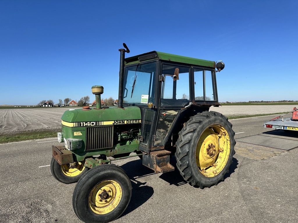 John Deere 1140
