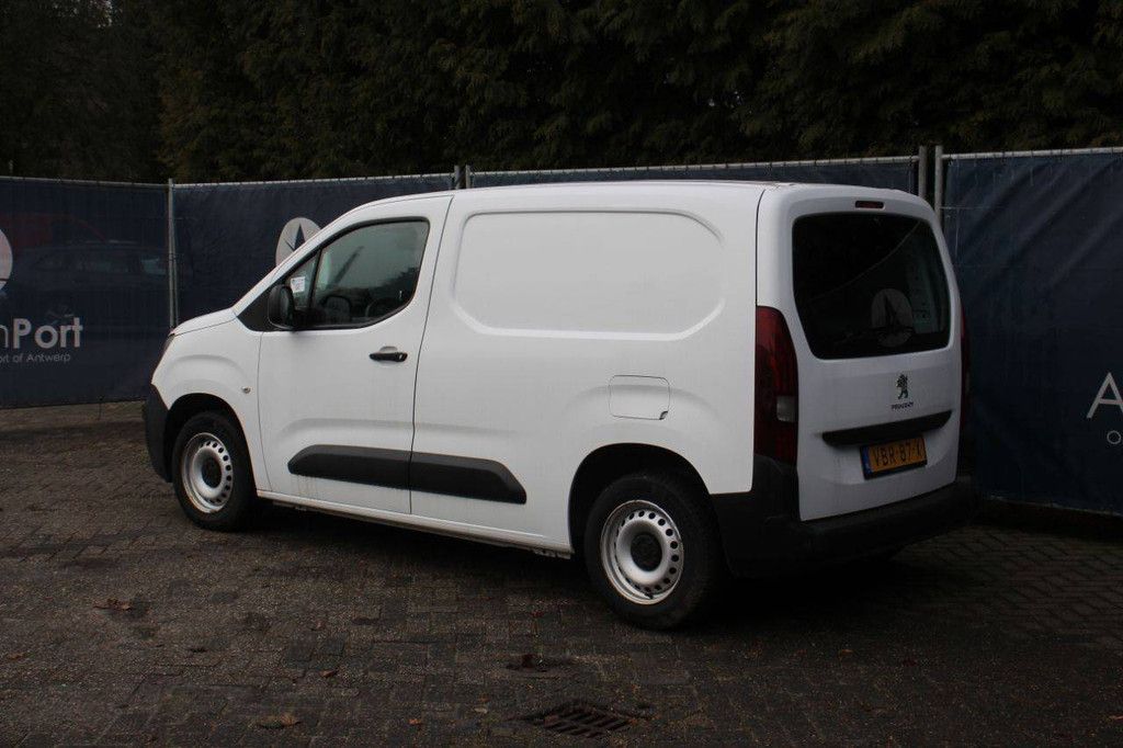 Peugeot Partner Van 1.6 BlueHDI Premium Diesel 75 PS 2019