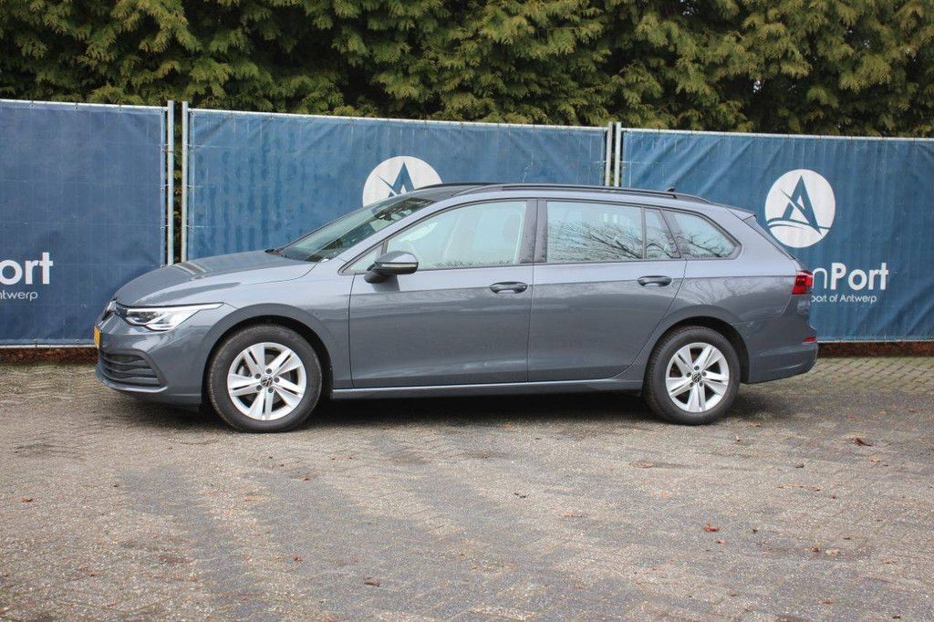 Volkswagen Golf Variant Station Wagon 1.0 eTSI Life Business Hybrid 110hp 2023