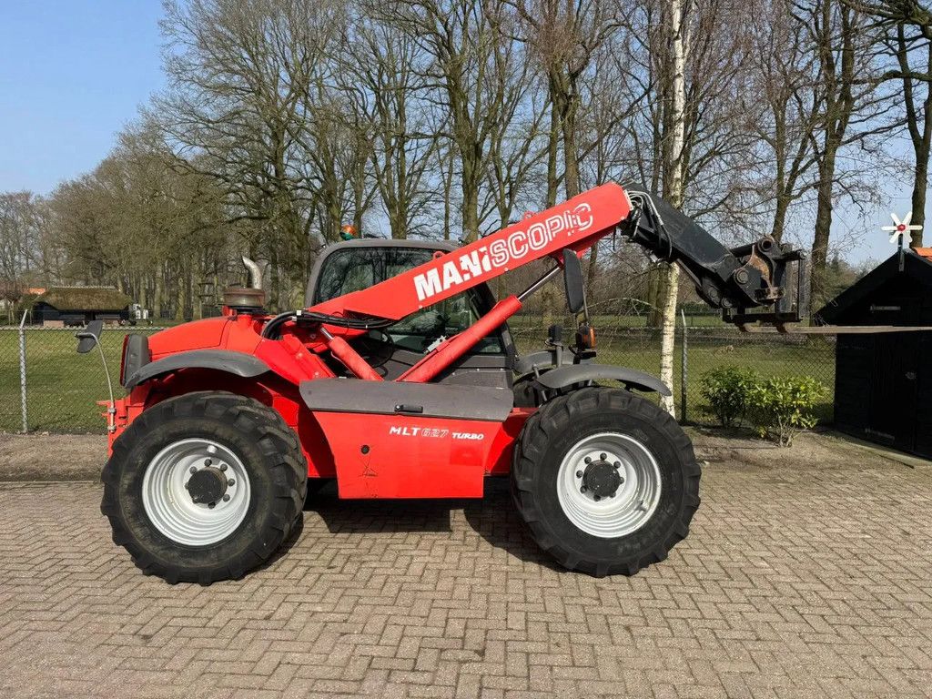 Manitou MLT 627 Verreiker loader