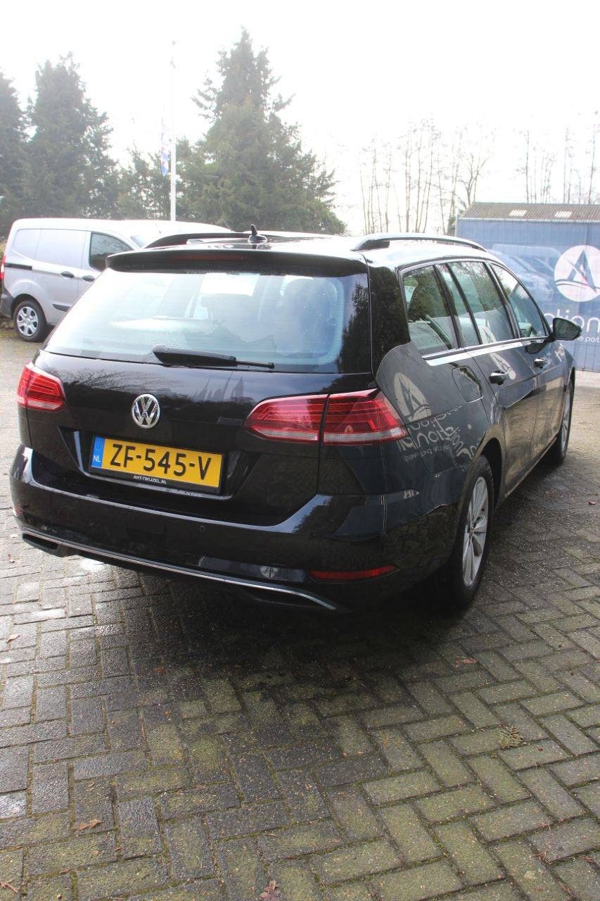 Volkswagen Golf Variant Station Wagon 1.0 TSI Comfortline Petrol 116hp 2019