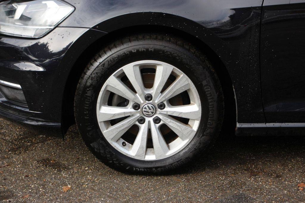 Volkswagen Golf Variant Station Wagon 1.0 TSI Comfortline Petrol 116hp 2019