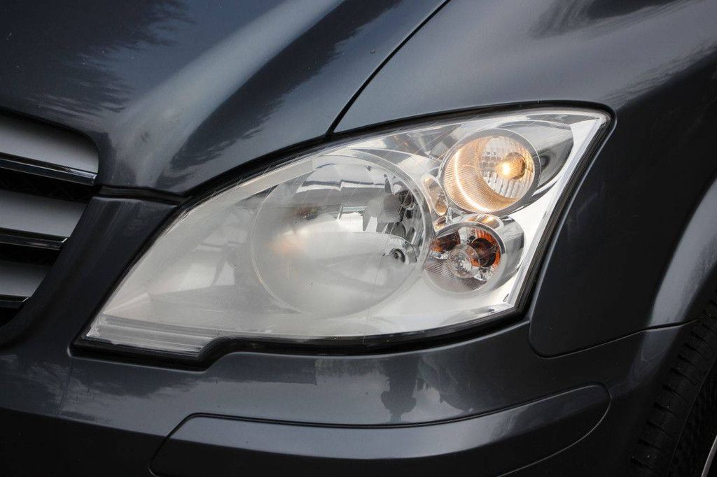 Mercedes-Benz Vito 122 CDI 320 Lang DC Luxus Diesel 226 PS Van 2012