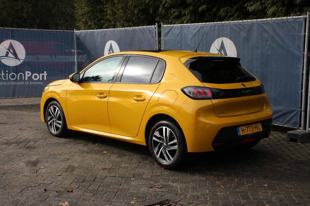 Peugeot 208 1.5 BlueHDi Leasing Allure Diesel 102 PS, Baujahr 2020