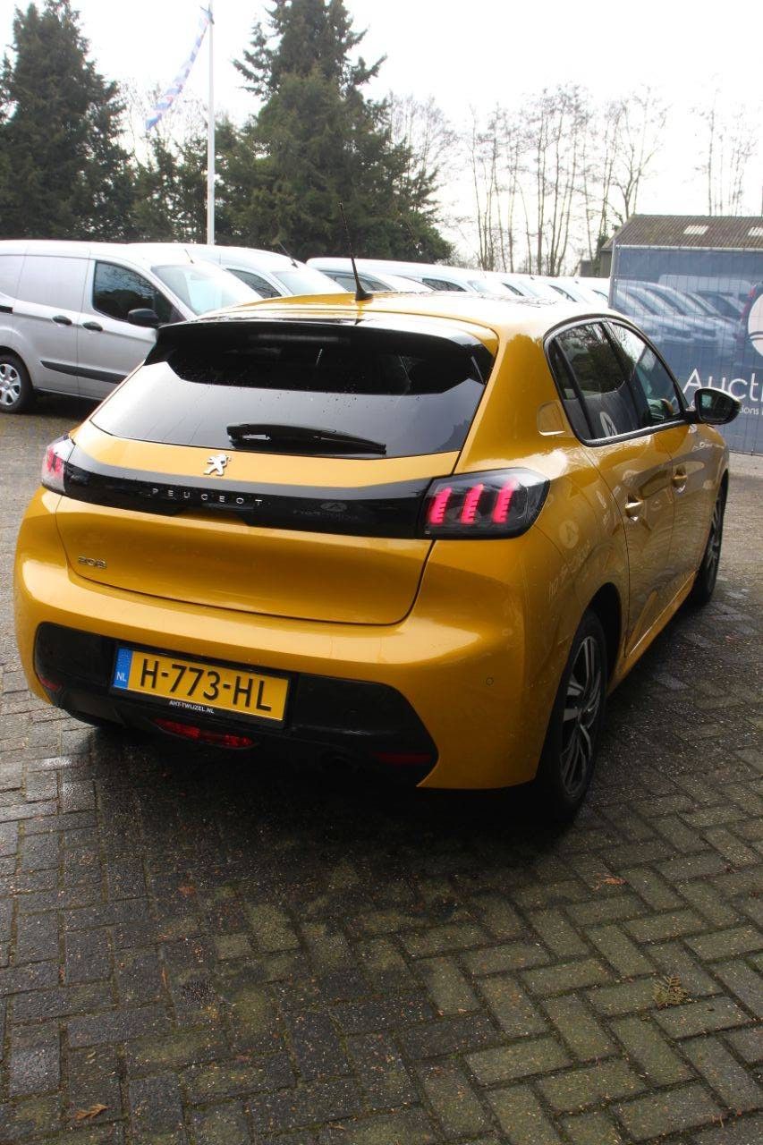 Peugeot 208 1.5 BlueHDi Leasing Allure Diesel 102 PS, Baujahr 2020