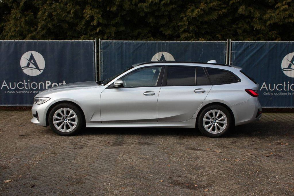 BMW 3 Series Touring 320d High Executive Diesel Station Wagon 190hp 2021