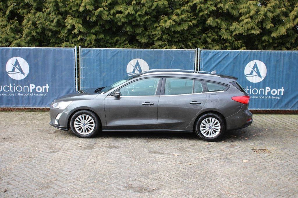 Ford Focus Kombi 1.5 EcoBlue Titanium Diesel 120 PS 2018