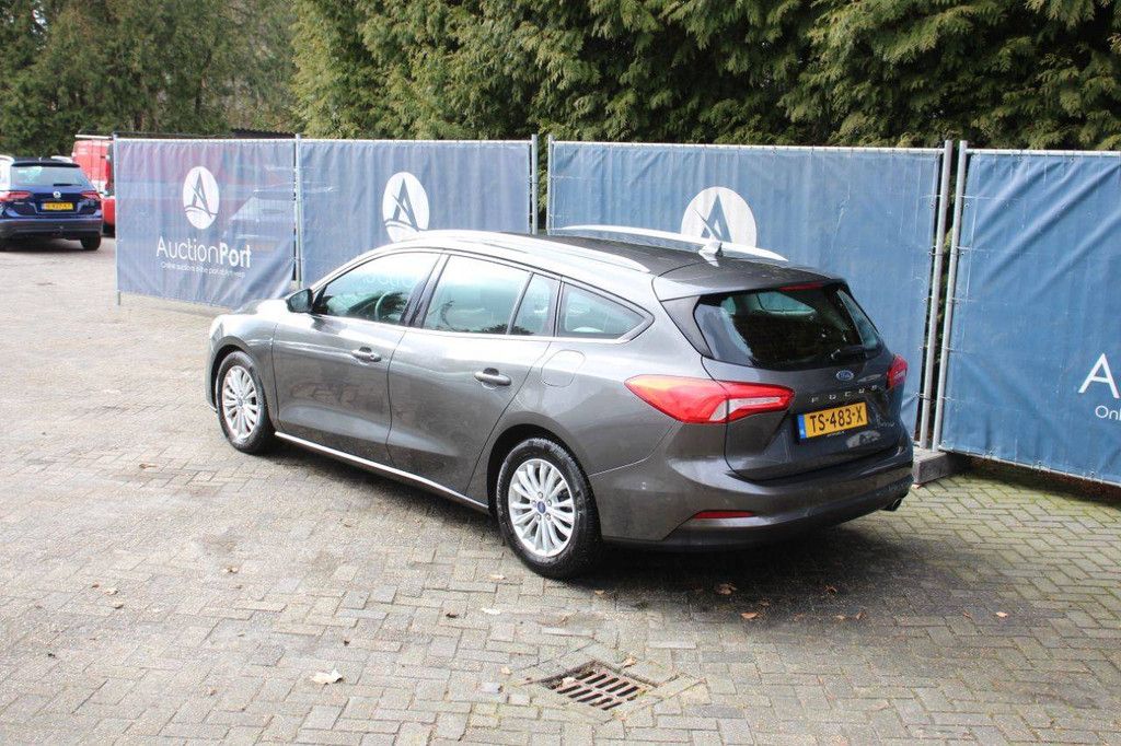 Ford Focus Kombi 1.5 EcoBlue Titanium Diesel 120 PS 2018