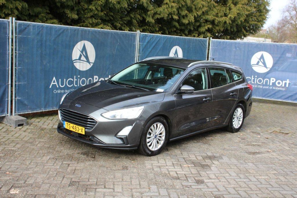 Ford Focus Kombi 1.5 EcoBlue Titanium Diesel 120 PS 2018