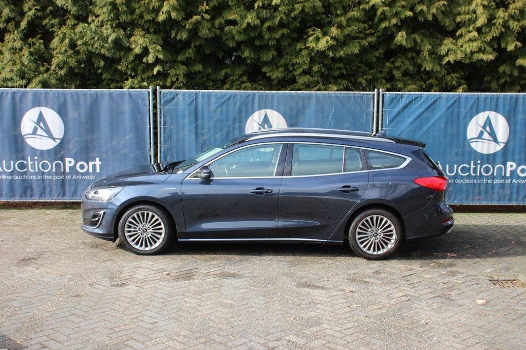 Ford Focus Wagon Station Wagon 1.0 EcoBoost Vignale Petrol 125hp 2020