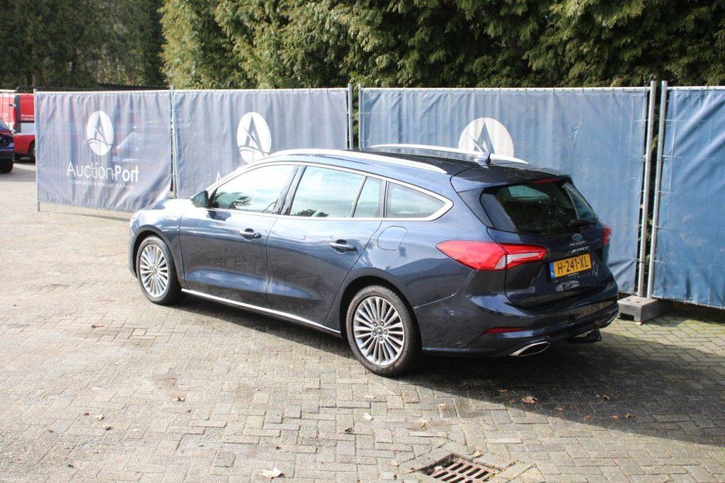 Ford Focus Wagon Station Wagon 1.0 EcoBoost Vignale Petrol 125hp 2020