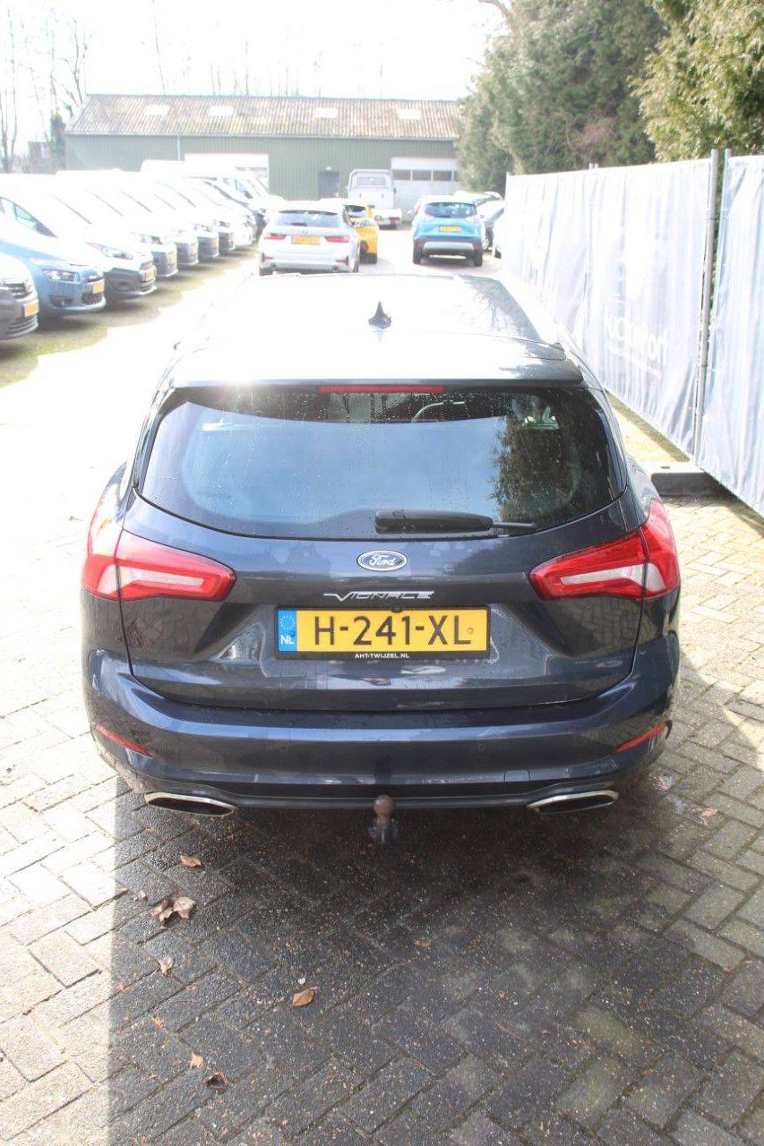 Ford Focus Wagon Station Wagon 1.0 EcoBoost Vignale Petrol 125hp 2020