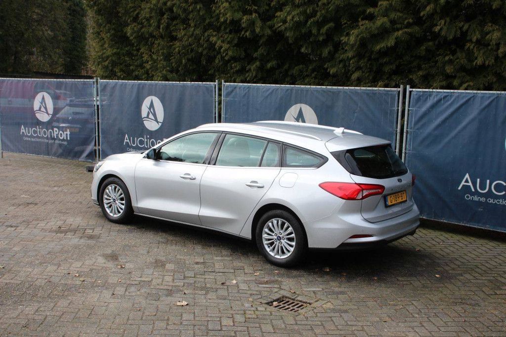 Ford Focus Wagon Station Wagon 1.0 EcoBoost Titanium Petrol 125hp