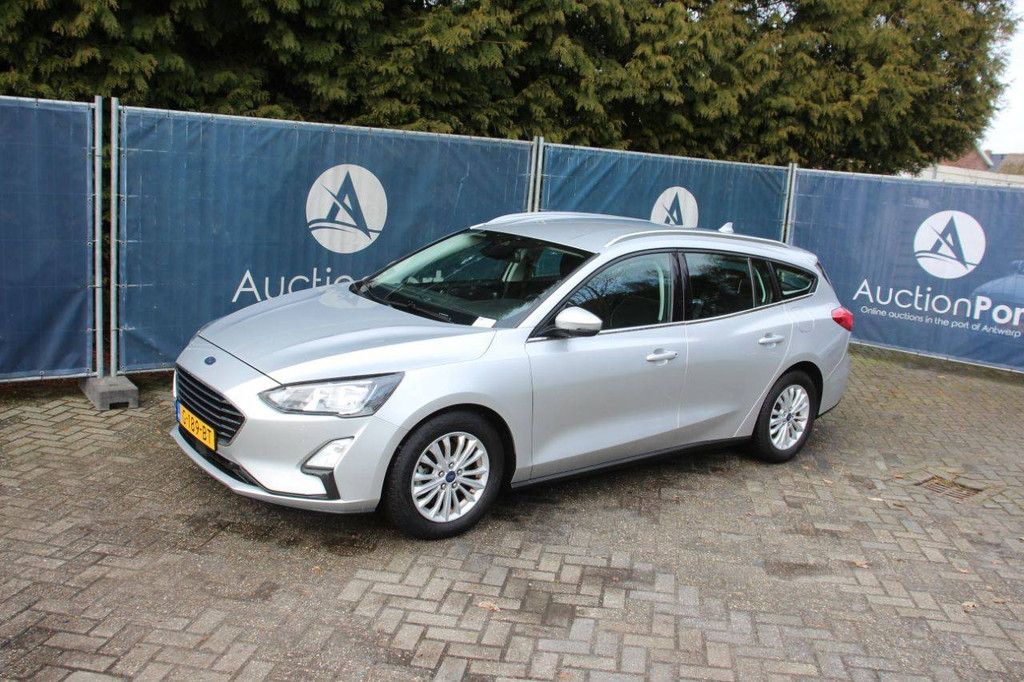 Ford Focus Wagon Station Wagon 1.0 EcoBoost Titanium Petrol 125hp