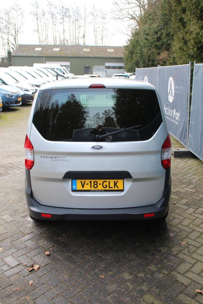 Bestelwagen Ford Transit Courier 1.5 TDCI Trend Duratorq S&S Diesel 75pk 2020