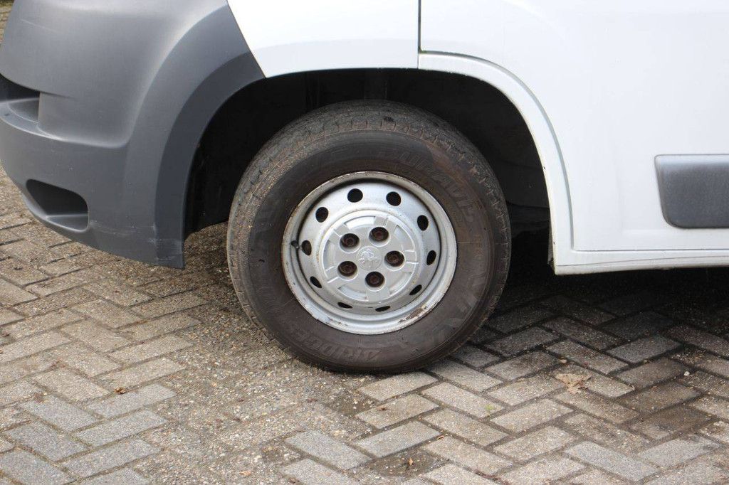 Peugeot Boxer 333 2.2 HDI L1H2 Diesel 132 PS Kastenwagen 2012