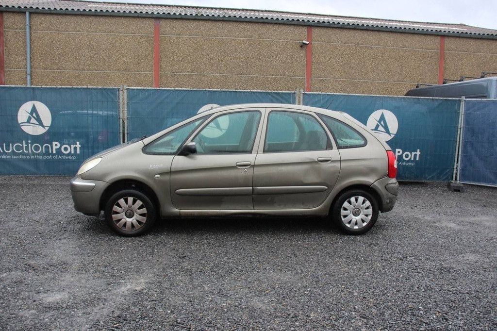 Passenger car Citroën Xsara Diesel 117hp 2007