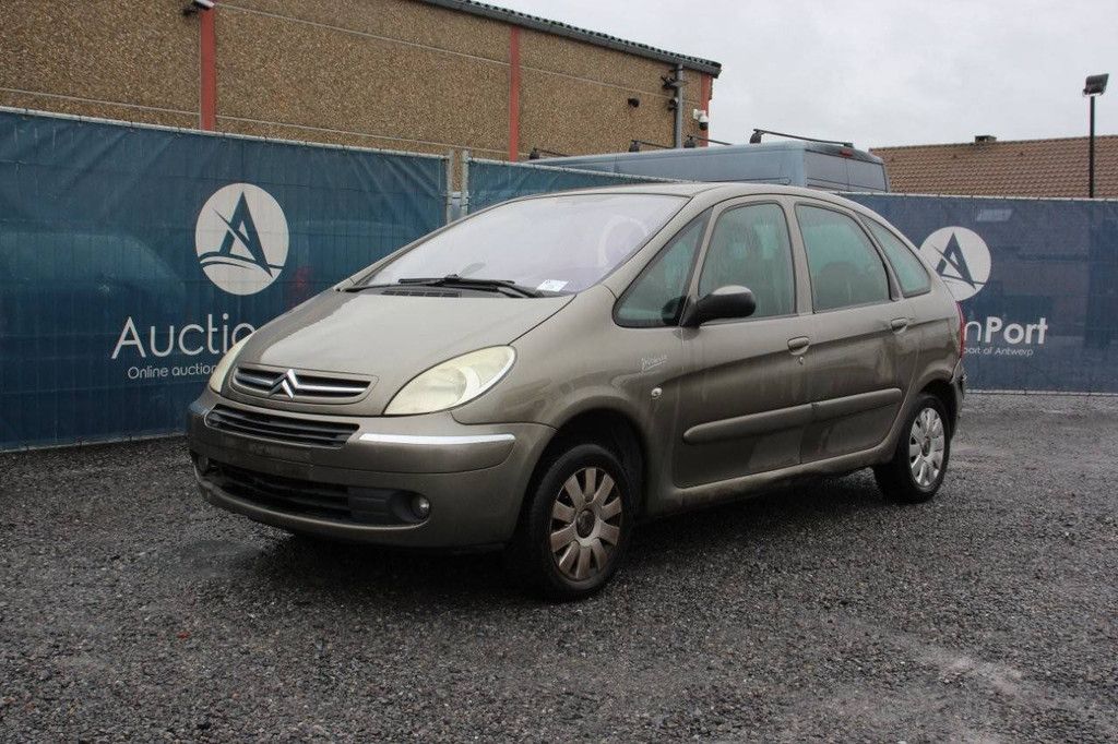 Passenger car Citroën Xsara Diesel 117hp 2007
