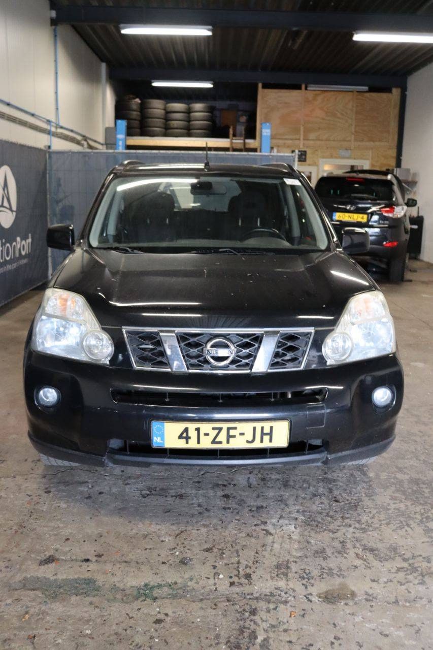 SUV Nissan X-Trail Benzine 142pk 2008