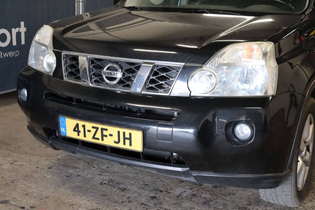 SUV Nissan X-Trail Benzine 142pk 2008