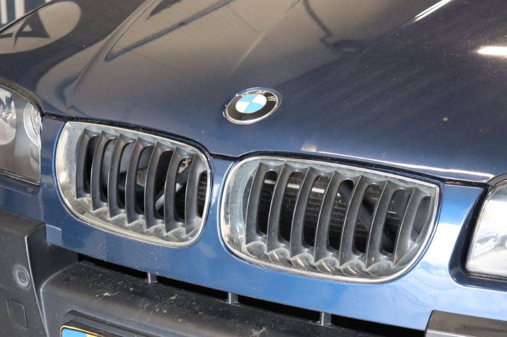 SUV BMW X3 Benzin 192 PS 2004