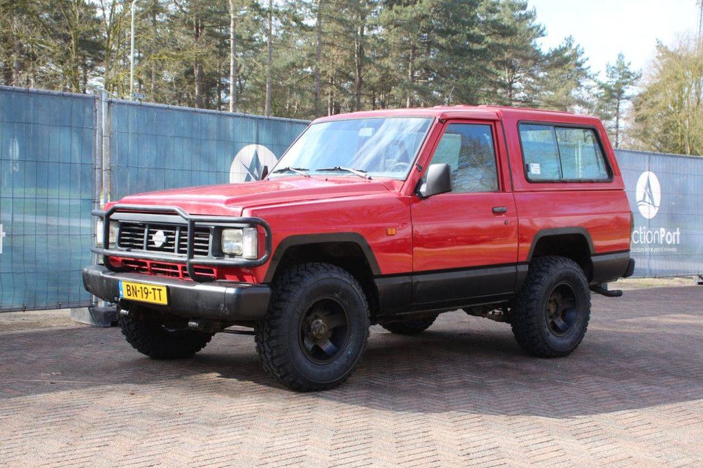 SUV Nissan PATROL Diesel 94pk 1985
