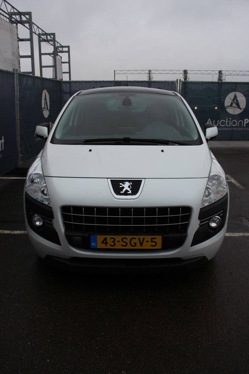 Pkw Peugeot 3008 1.6VTi ST Benzin 88kW 2011 (Margin)