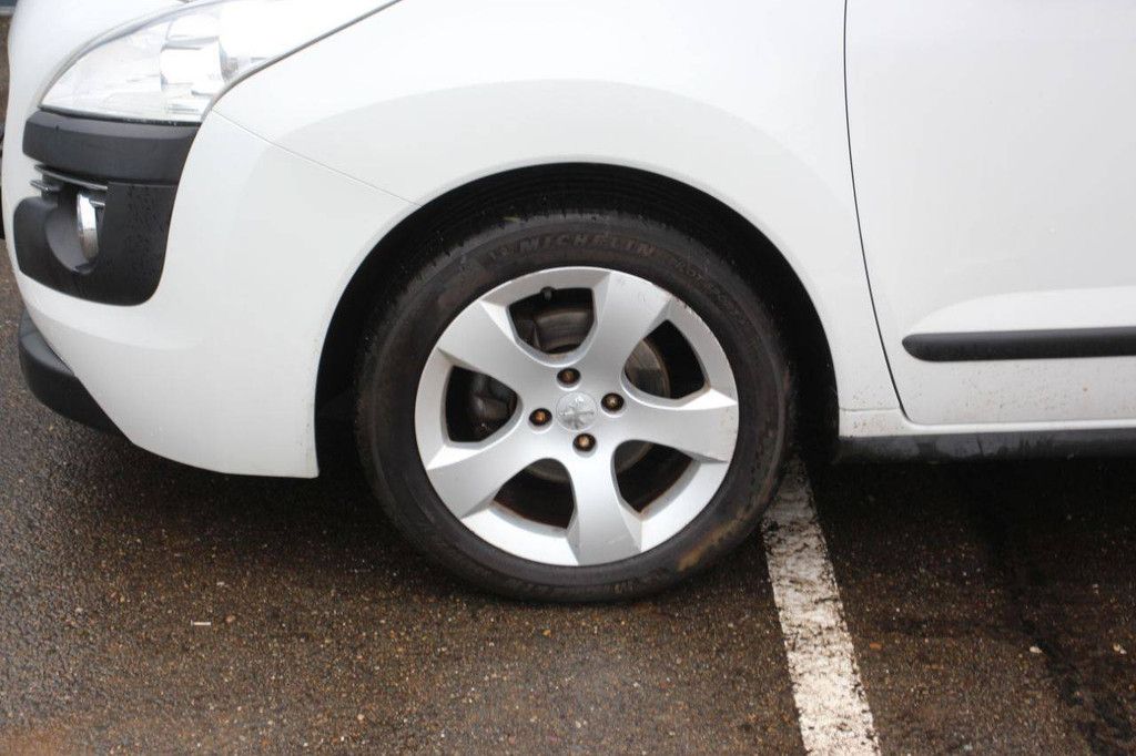 Pkw Peugeot 3008 1.6VTi ST Benzin 88kW 2011 (Margin)