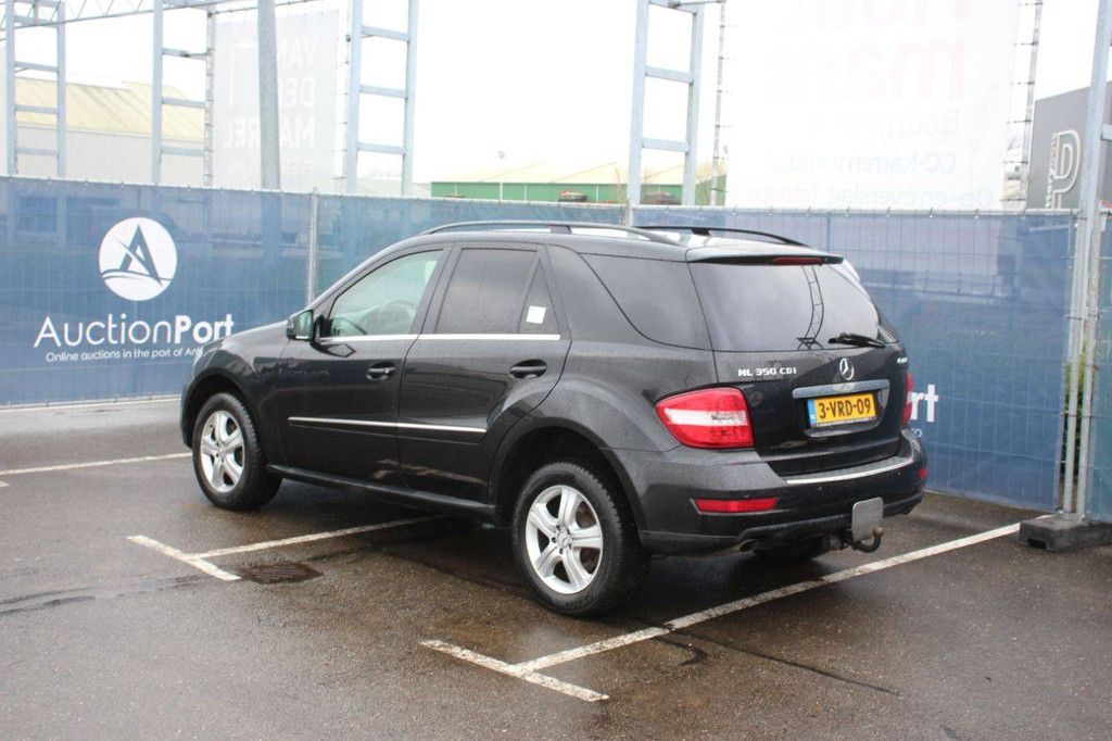 Pkw Mercedes-Benz ML 350 CDI 4MATIC Diesel 170 kW 2010