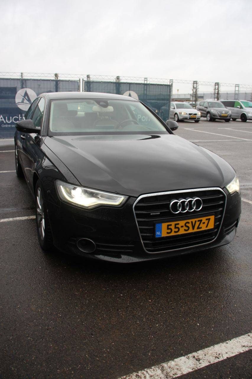 Pkw Audi A6 Benzin 204 PS 2012