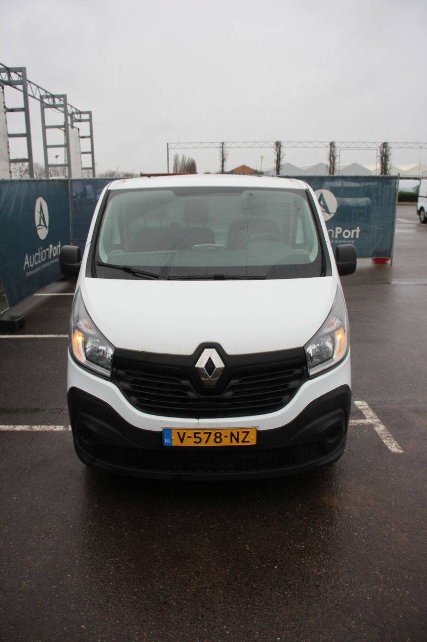 Renault TRAFIC Diesel Van 2018