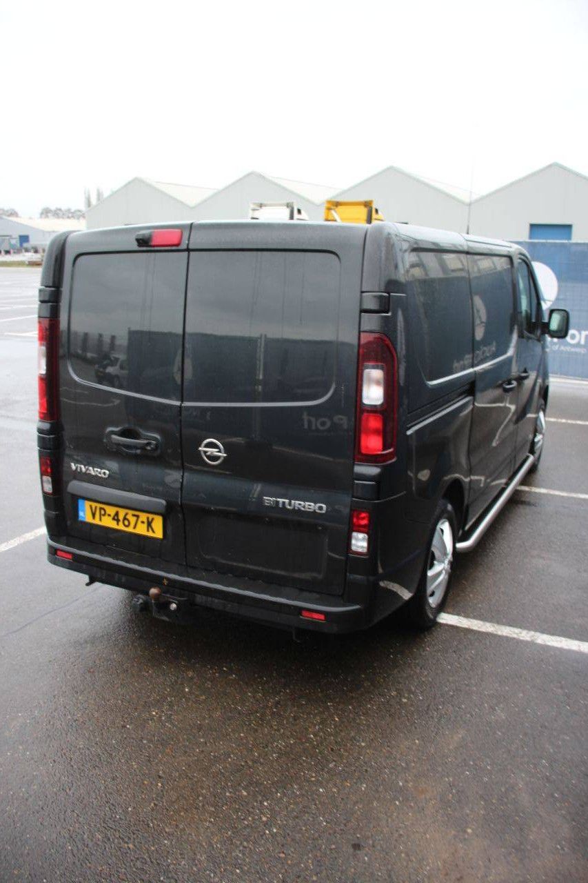Opel Vivaro Diesel Van 2015