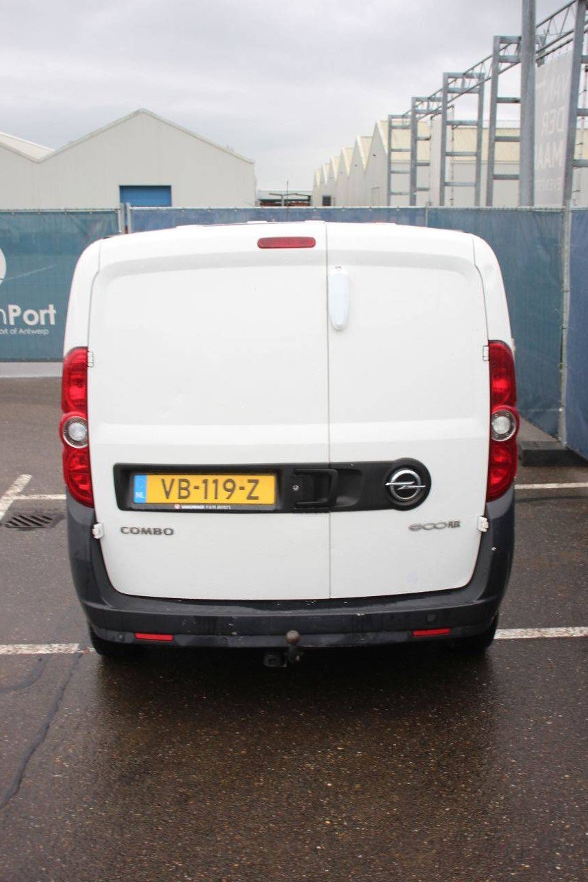 Opel Combo CNG Transporter 2013