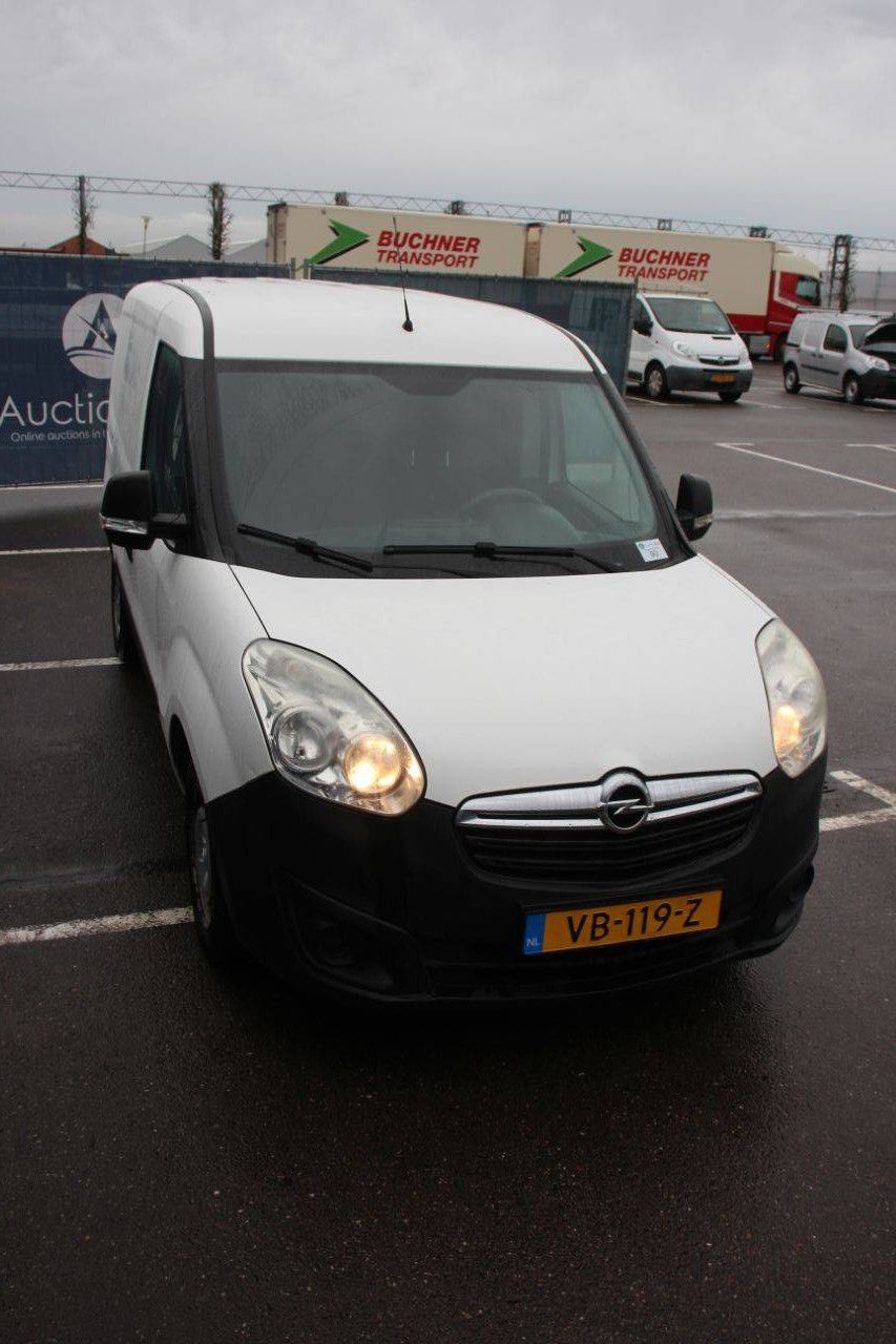 Opel Combo CNG Transporter 2013