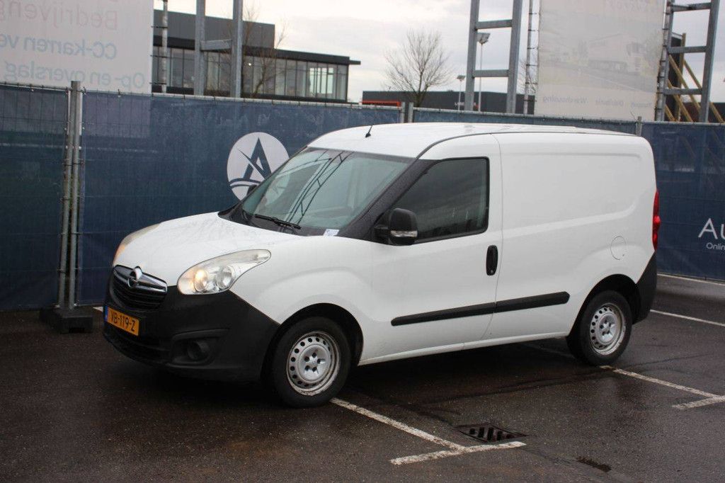 Opel Combo CNG Transporter 2013
