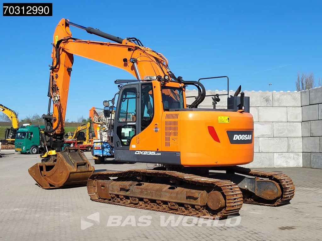 Doosan DX235 LCR-5