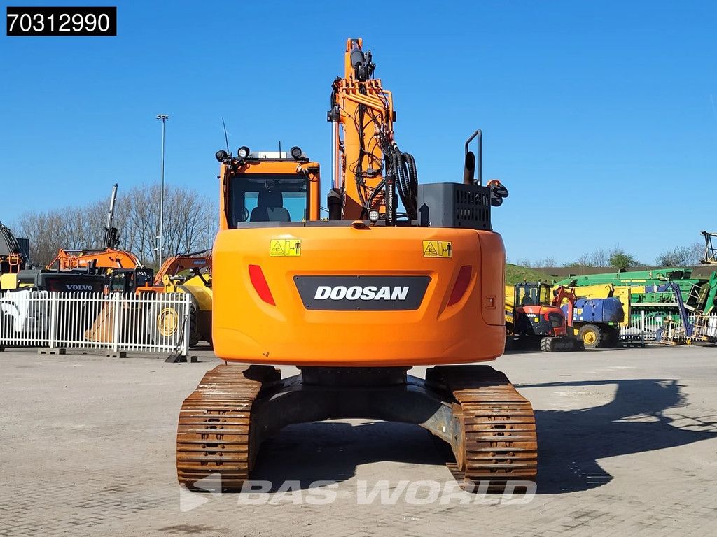 Doosan DX235 LCR-5