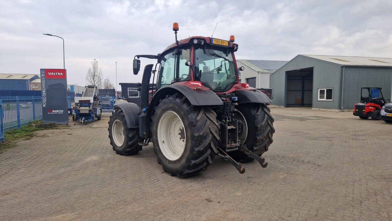 Valtra N154e Direct