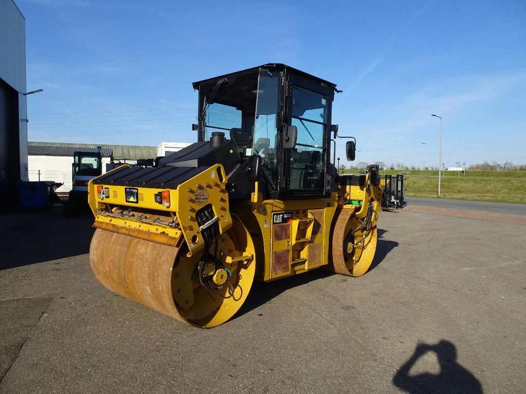 Caterpillar CD54B