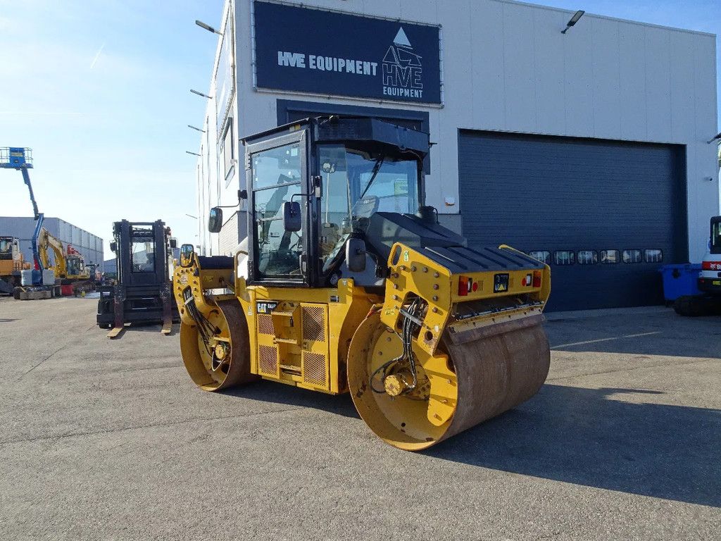 Caterpillar CD54B