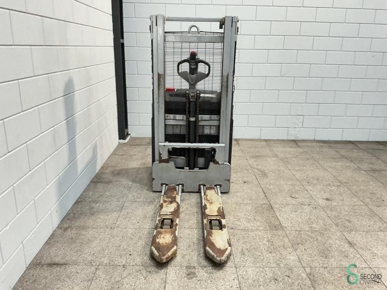 Stackers Electric Still EXV 16 2022