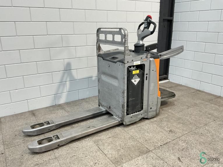 Pallet trucks Electric Still EXH-SF20 2019