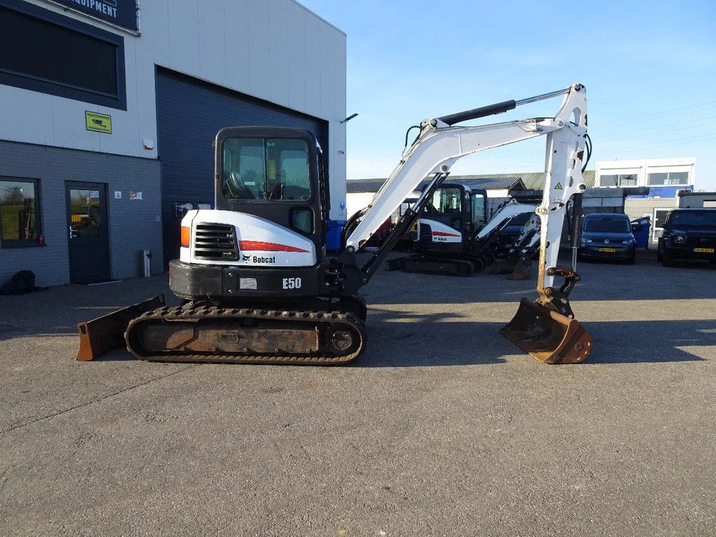 Bobcat E50