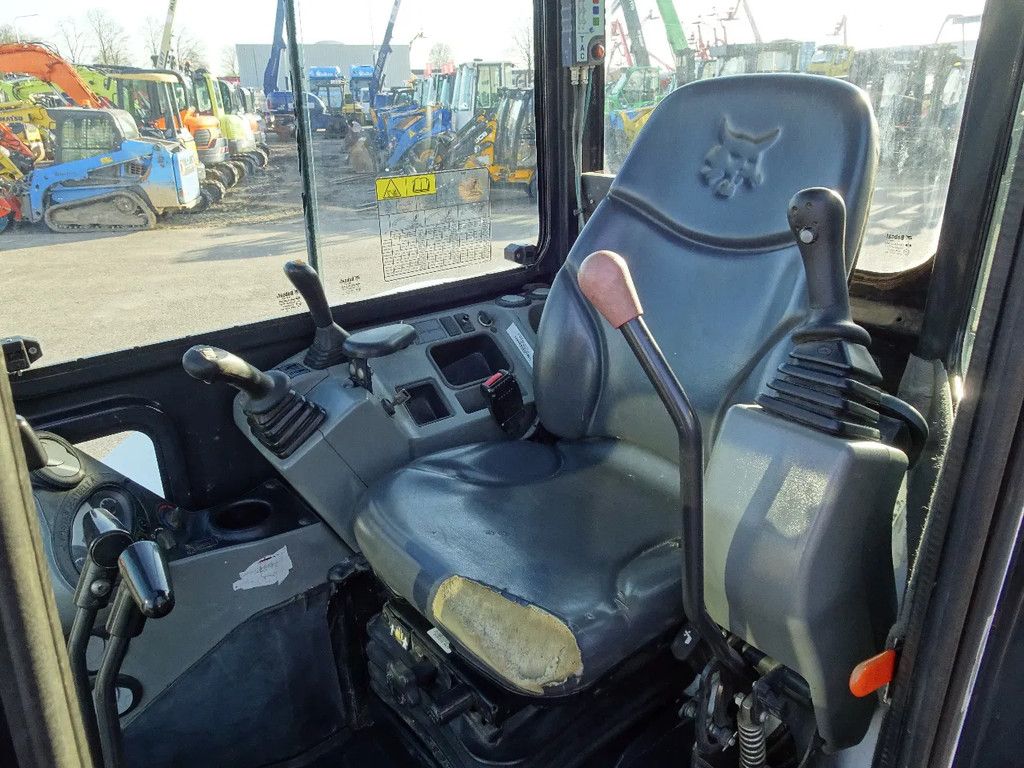 Bobcat E50