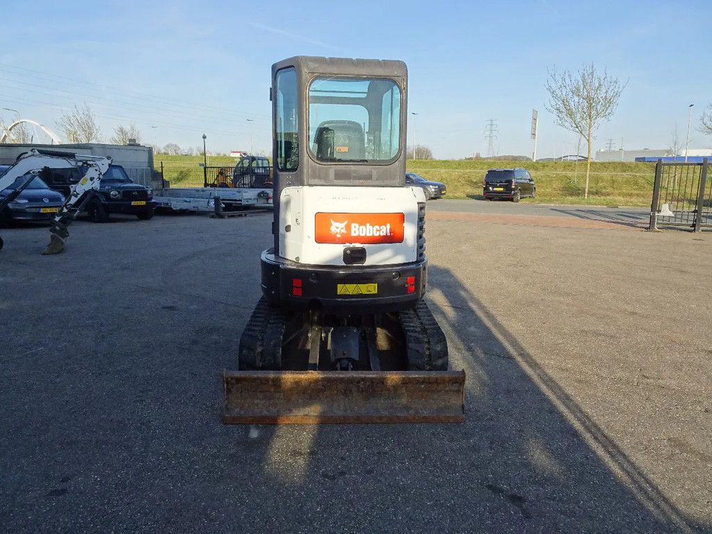 Bobcat E26EM