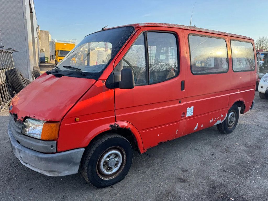 Ford Transit **2500DIESEL**