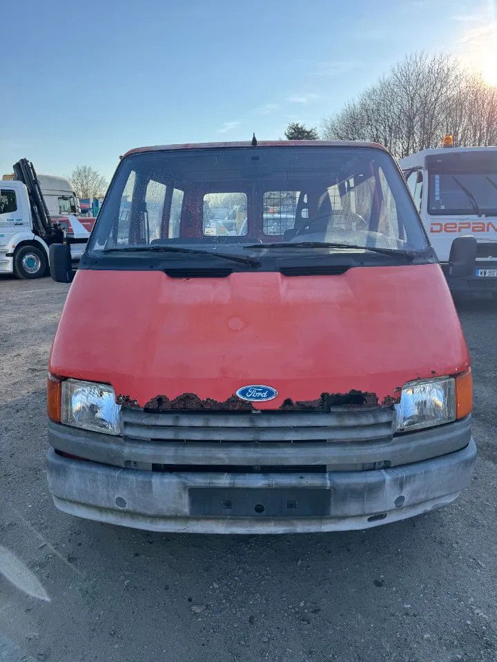 Ford Transit **2500DIESEL**